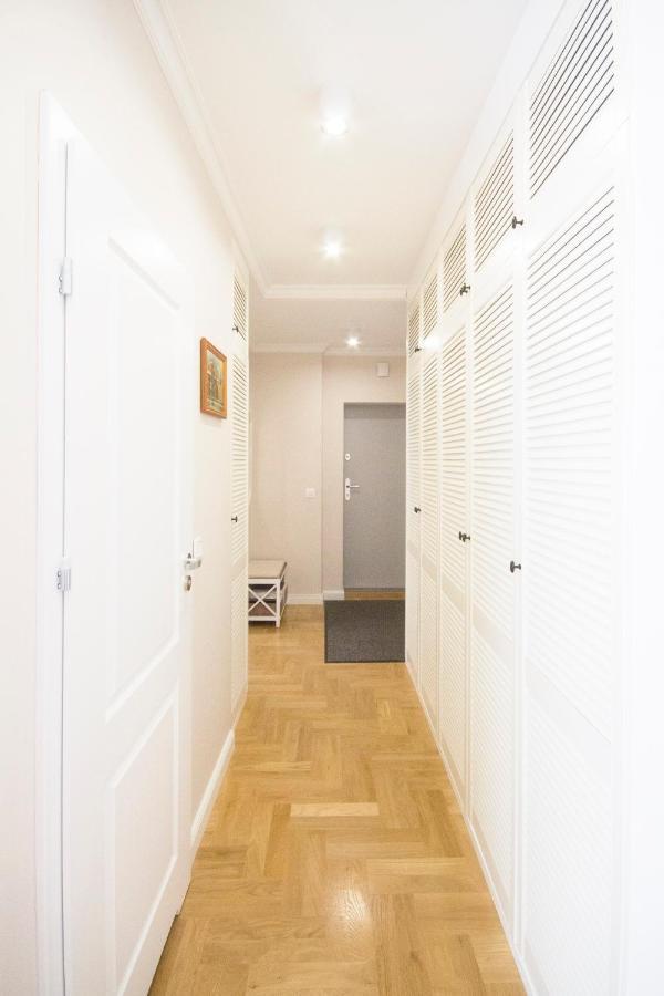 Apartament Prowansalski Z Miejscem Parkingowym Гданьск Экстерьер фото