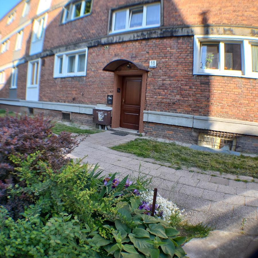 Apartament Prowansalski Z Miejscem Parkingowym Гданьск Экстерьер фото